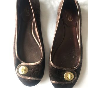 Coach flats! Size 8.5 women’s